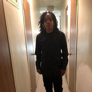 Meet your Posher, Ebony